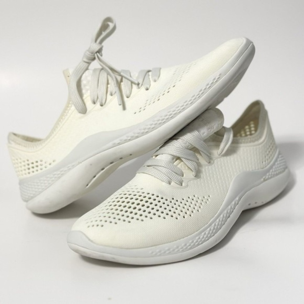 Crocs LiteRide Sneakers Women’s Size 7 Cream Lace Up Comfort Walking Shoes